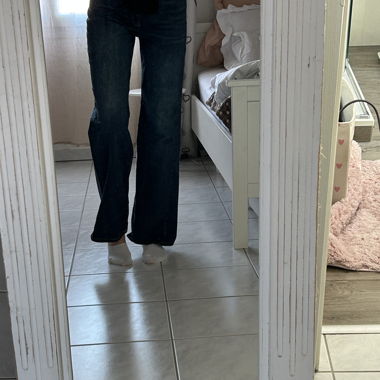 Guess Jeans