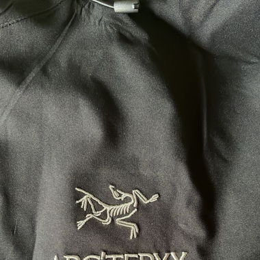 ARCTERYX BLACK JACKET