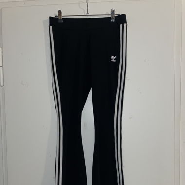 Flared Adidas Leggins