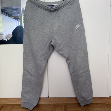 Pantaloni da jogging Nike grigi