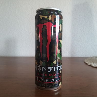 Japanisches Monster Energy Super Cola (Leer, Slim)
