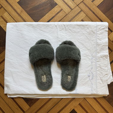 UGG Slippers Grey
