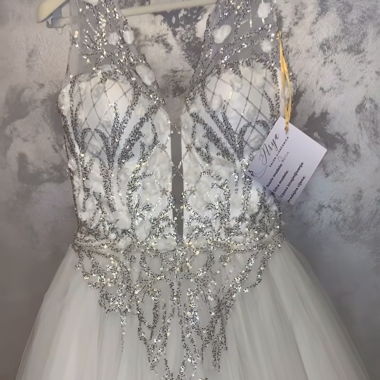 Abito da sposa bianco con glitter