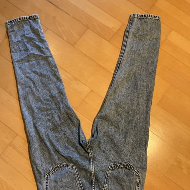 Mom Jeans