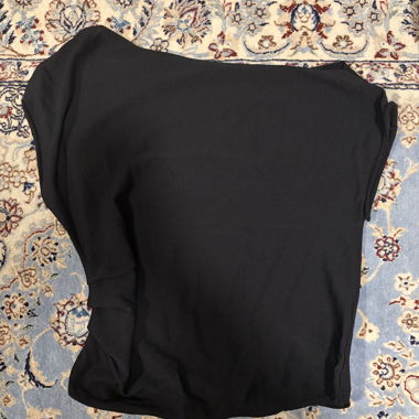 Top nero Sfera