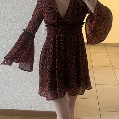 Cider backless floral dress (Size XS)