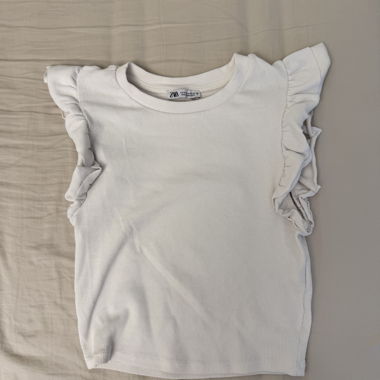 White ruffle top from zara