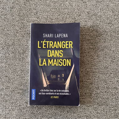 L’étranger dans la maison – Shari Lapena