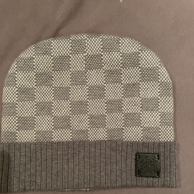 LV beanie 