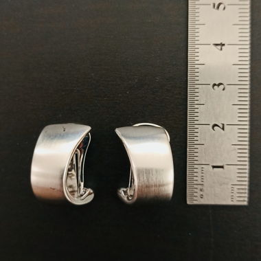 Ohr-Clips, silberfarben
