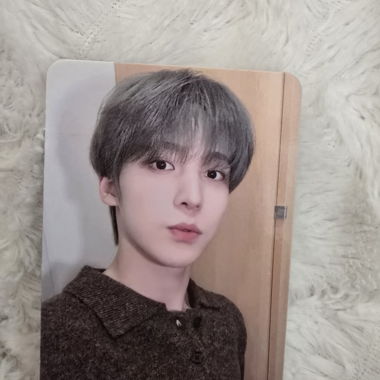 Ateez Yunho pob Fromm Golden Hour kpop 