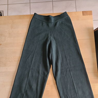 Grüne Stoffhose