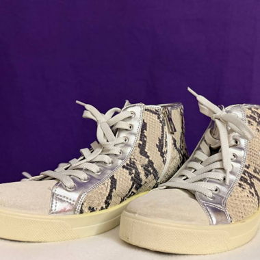 Giorgio sneakers with snake print, size 39