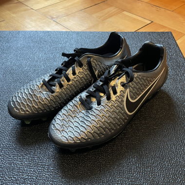Nike-Fussballstollen