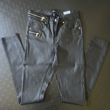 Pantalon Only Carmen Regular Skimmy Coated
