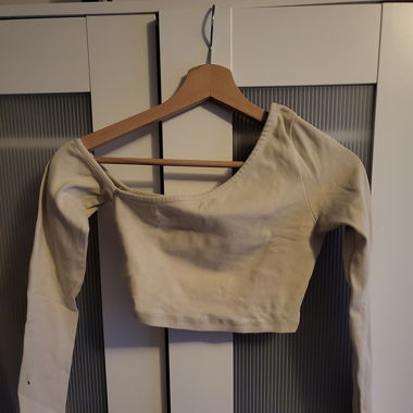 Asymetric crop top
