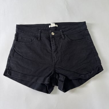Schwarze Jeans-Shorts