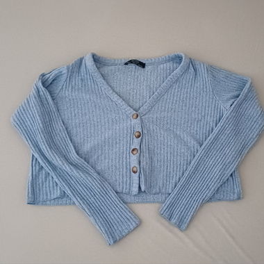 Pull bleu clair (crop top)