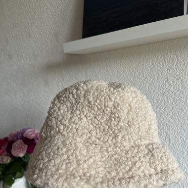 wool bucket hat