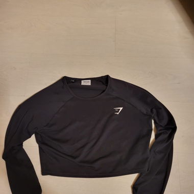 Haut Gymshark à manches longues