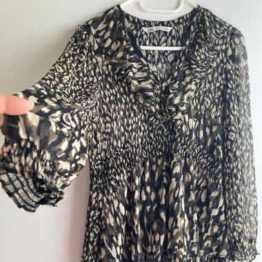 Zara Kleid