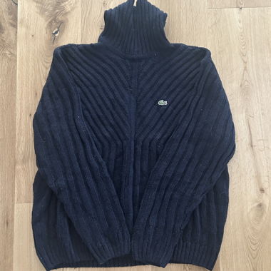 Pull Lacoste bleu foncée 