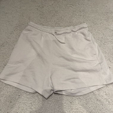 Weisse Shorts