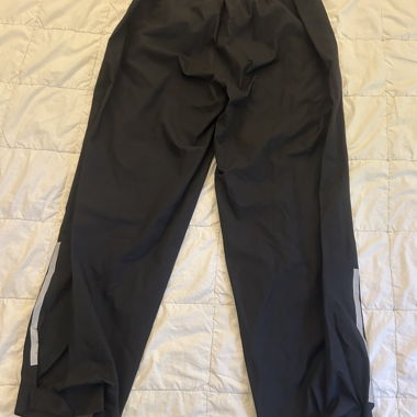 Pantaloni antipioggia