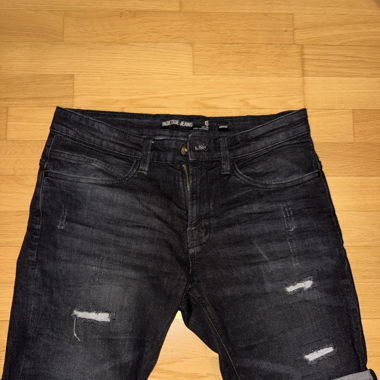 Short en jean noir