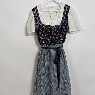 Ensemble robe Dirndl floral