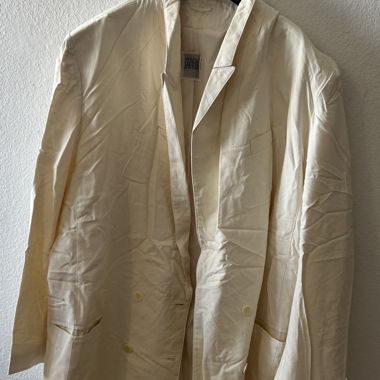 Cremefarbene Blazerjacke