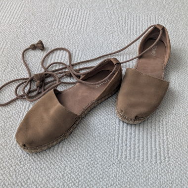 Espadrilles TOMS à lacets