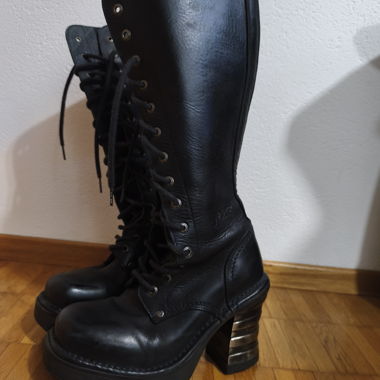 New Rock Boots