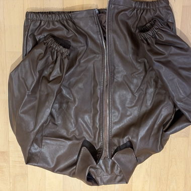 Braune Kunstlederjacke