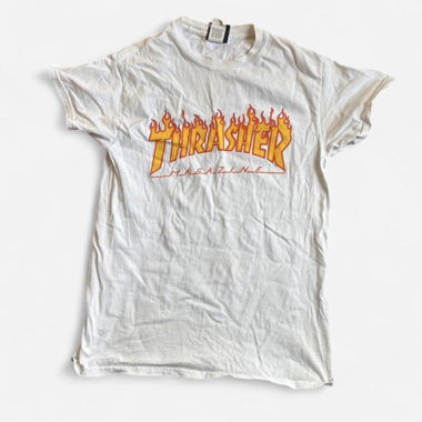 Thrasher T-Shirt mit weisser Flamme