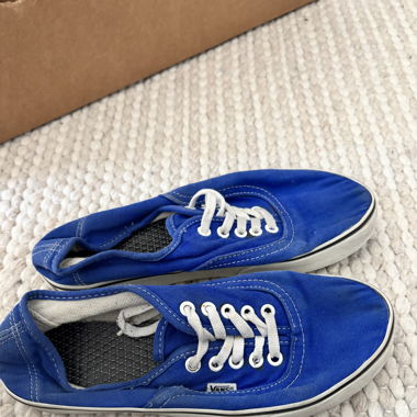 Vans Dunkelblau