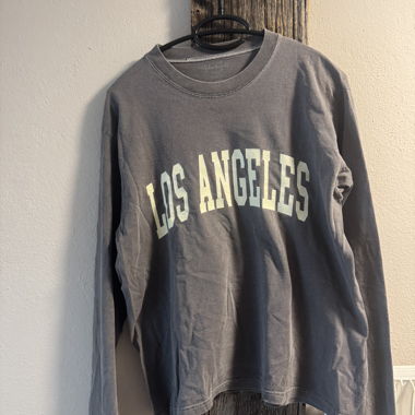 Brandy Melville Longsleeve Los Angeles