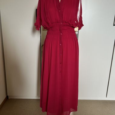 Abito in chiffon fucsia