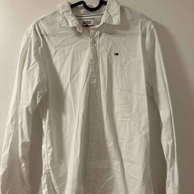 (m) Hilfiger shirt - Size S
