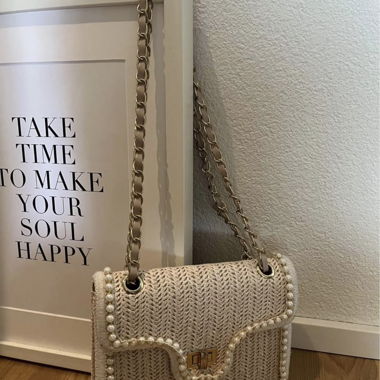 Beaded shoulder bag