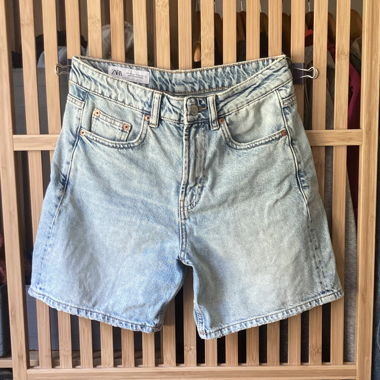 Short in jeans Zara