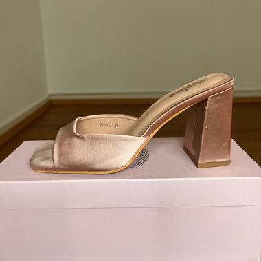 Sandales à talon ouvertes - Rose pâle