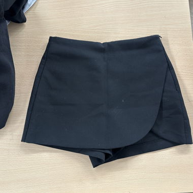Short neri Zara