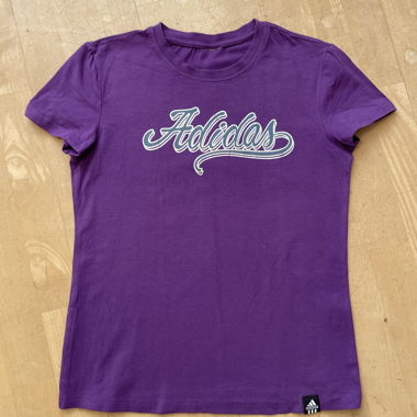 T-shirt Adidas Lilas avec logo argenté