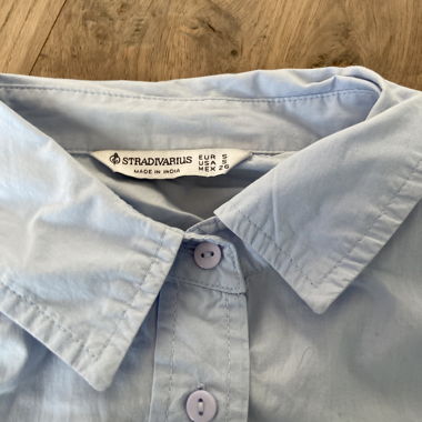 Camicia corta azzurro chiaro Stradivarius S