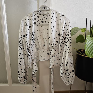Camicia a pois nera