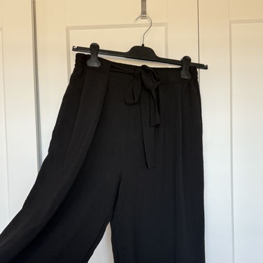 Dünne Sommerhose schwarz