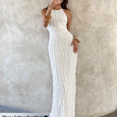 Weisses Maxikleid mit Rueckenbindung