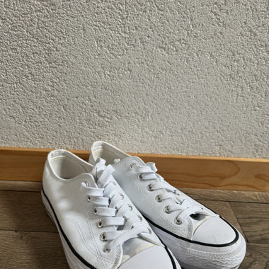 VTY - Weisse Plateau Sneakers