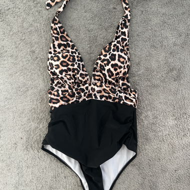 Leo Cut-Out Swimsuit (LEOPARD)